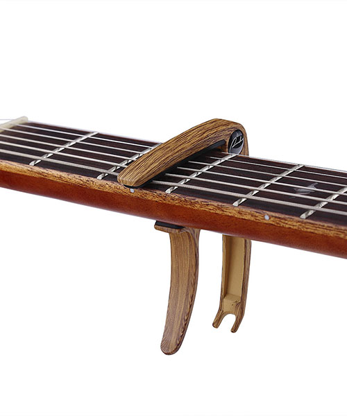 Guitar-Capo-Wood-Grain-3